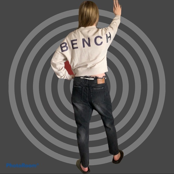 Bench cropped sweatshirt. NWT!!! - Picture 3 of 10